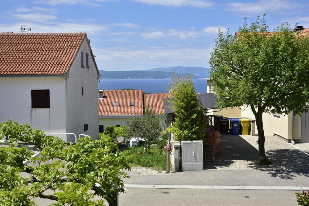 Villa Jela - With Pool Njivice Exterior photo